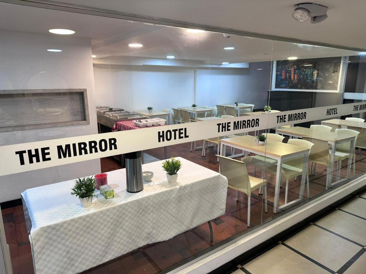 Hotel The Mirror - Corferias - Vive Claro — Photos 3